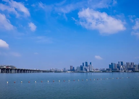 丽江：全国首个游艇全产业链总部落户丽江前海，加快建设全球海洋中心城市